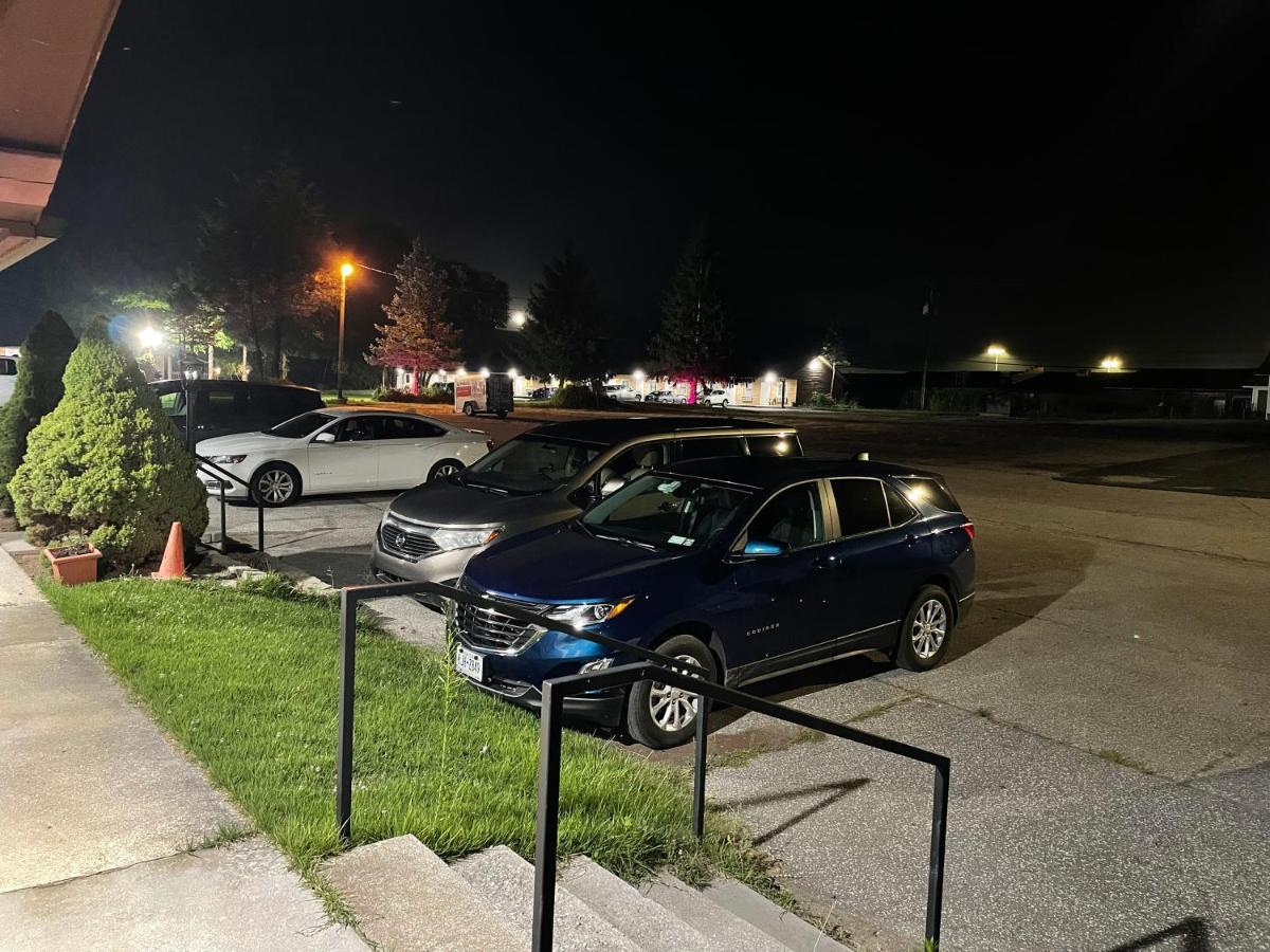 Pine Valley Motel Spruce Pine Luaran gambar