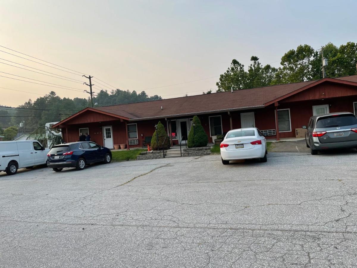 Pine Valley Motel Spruce Pine Luaran gambar