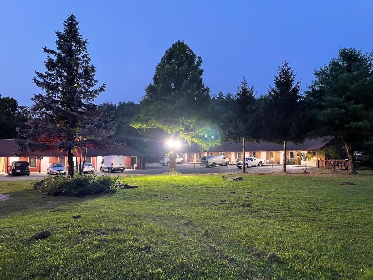 Pine Valley Motel Spruce Pine Luaran gambar