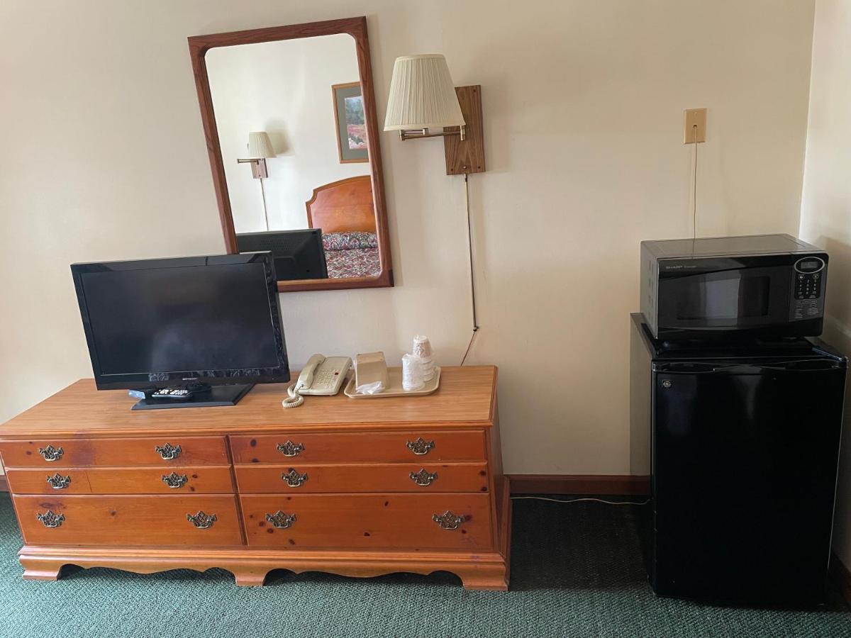 Pine Valley Motel Spruce Pine Luaran gambar