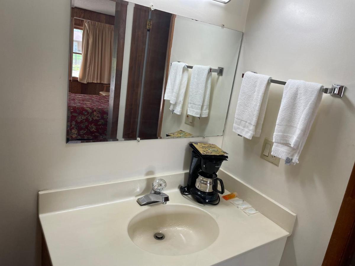 Pine Valley Motel Spruce Pine Luaran gambar